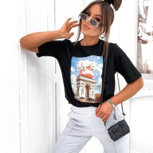 T-shirt z aplikacją